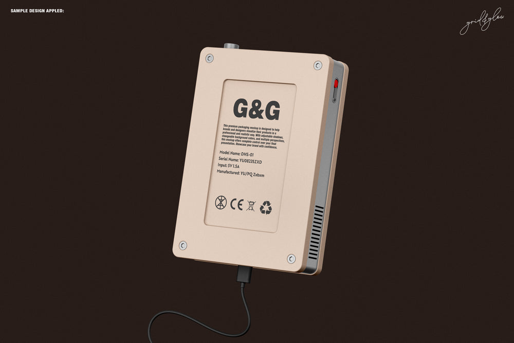 Back view of game console featuring G&G branding and technical specifications.